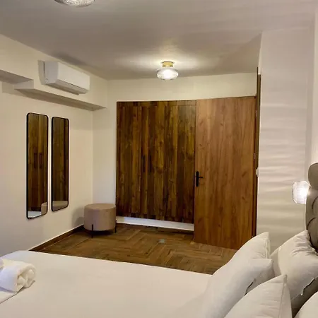 Apartment D House 2 *
